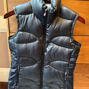 Sleek Black Quilted Vest for Women